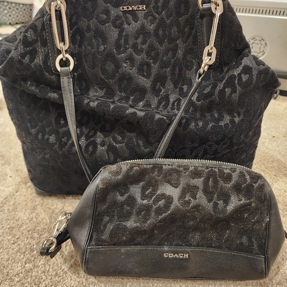 Coach Black Leopard Print Women's Bag Set - Picture 3 of 6